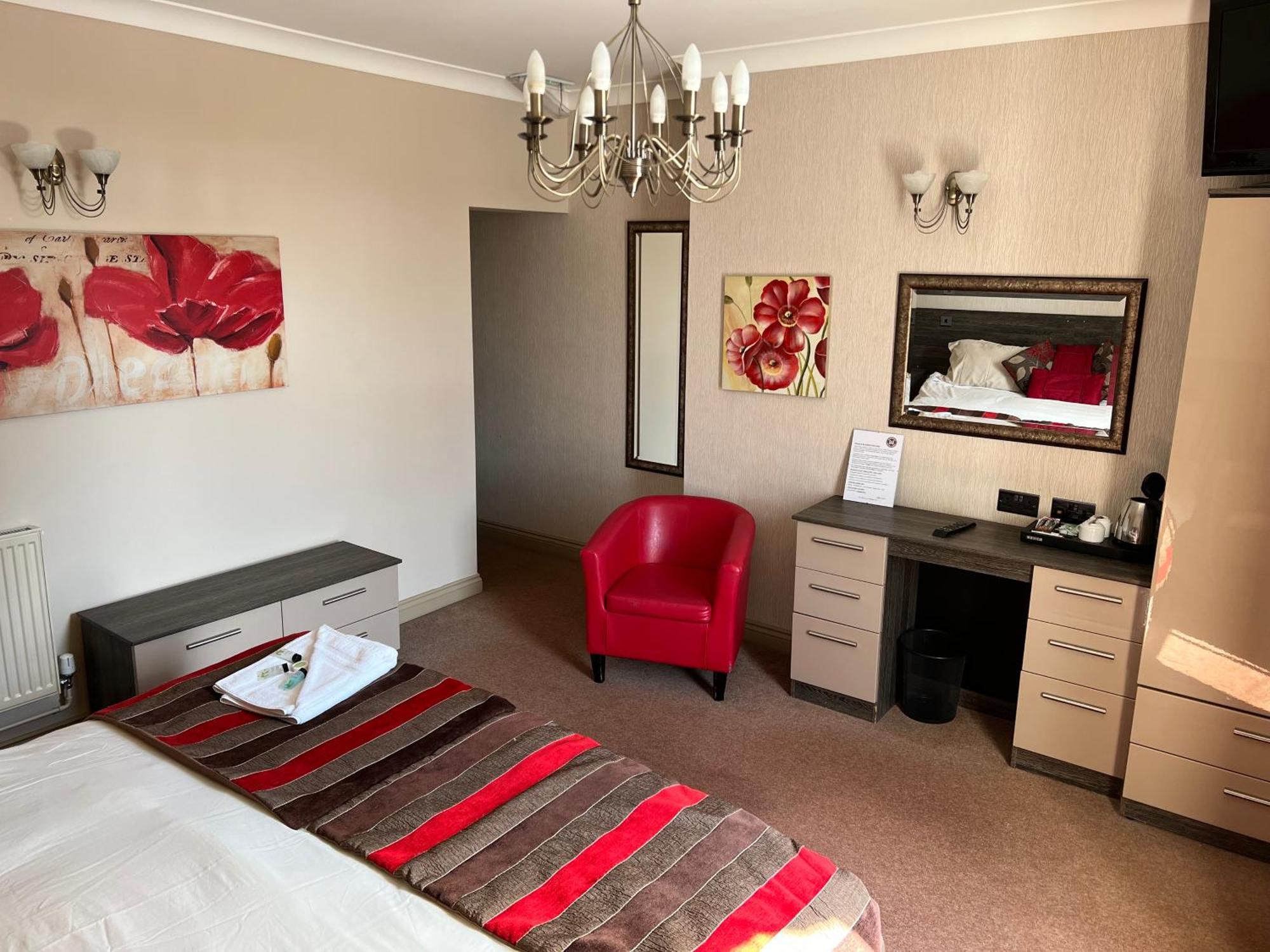 Southport Metro Hotel Bagian luar foto