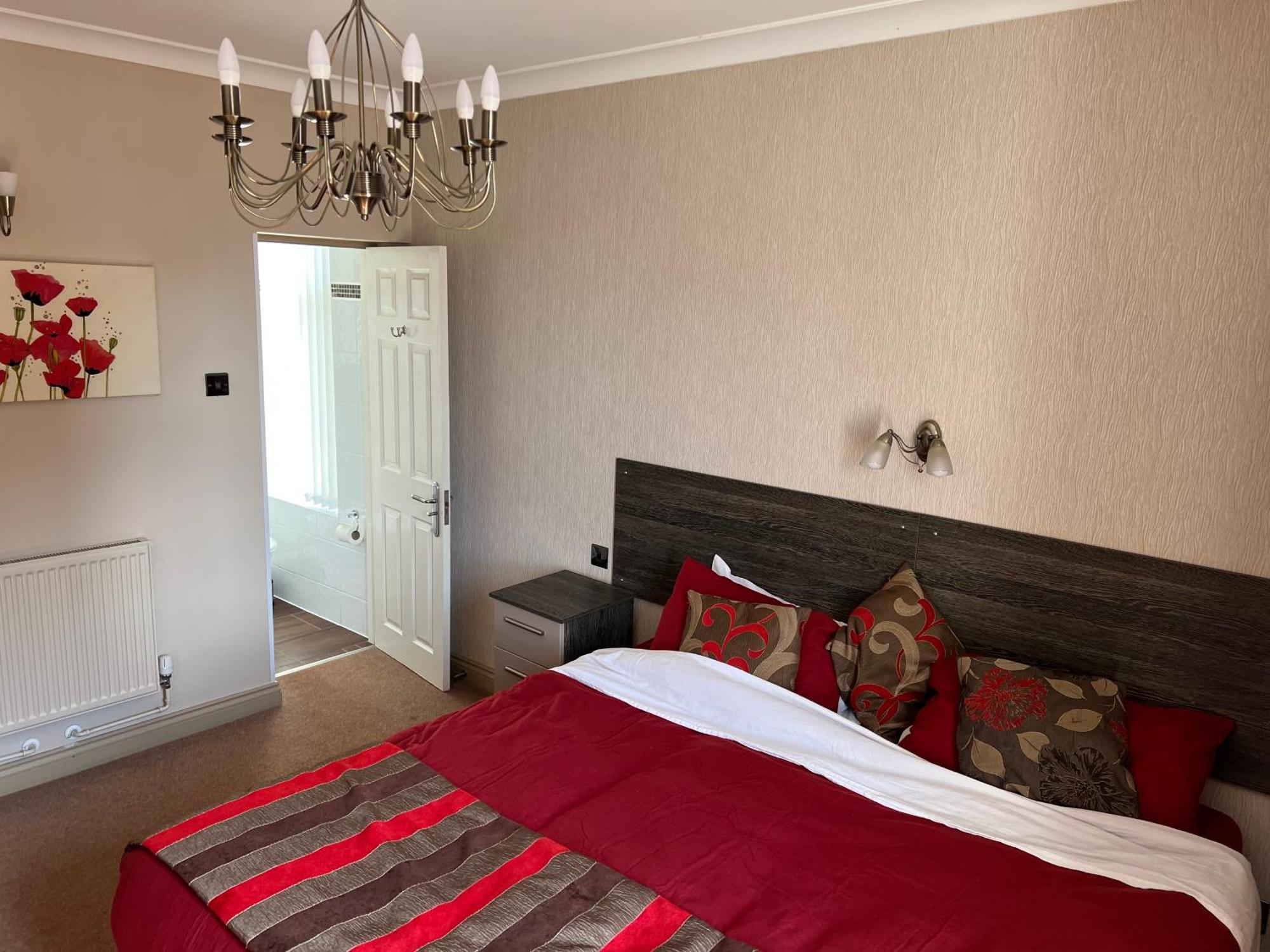 Southport Metro Hotel Bagian luar foto