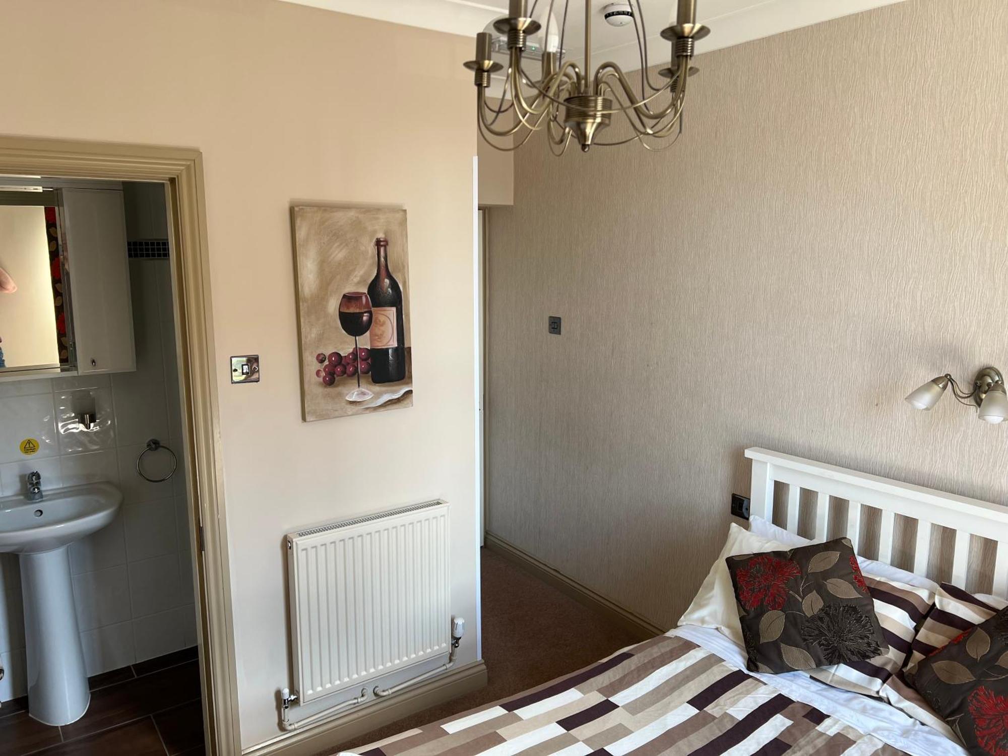 Southport Metro Hotel Bagian luar foto