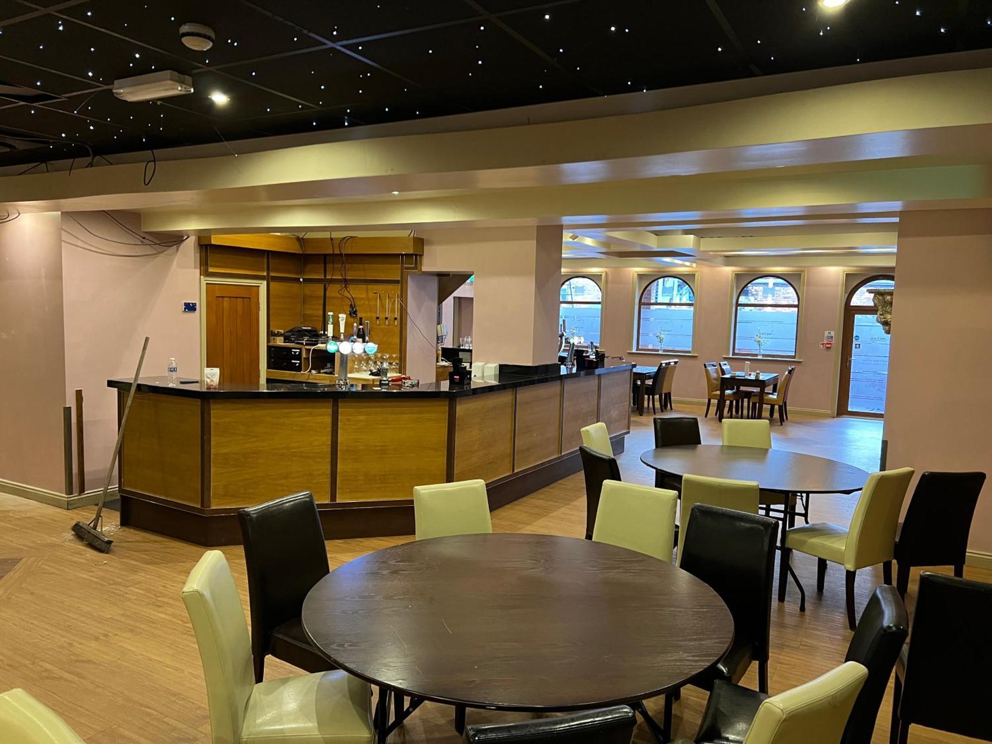 Southport Metro Hotel Bagian luar foto