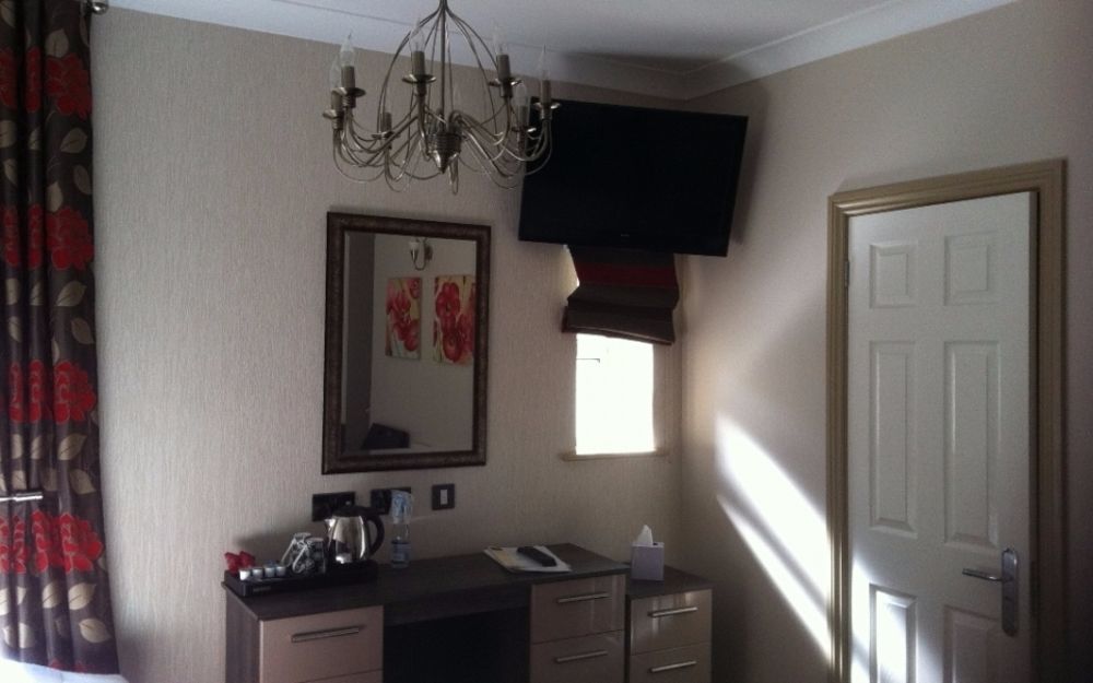 Southport Metro Hotel Bagian luar foto